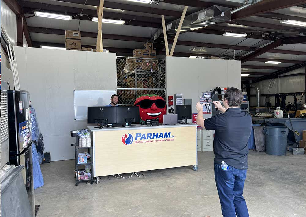 Parham Provides Imagen